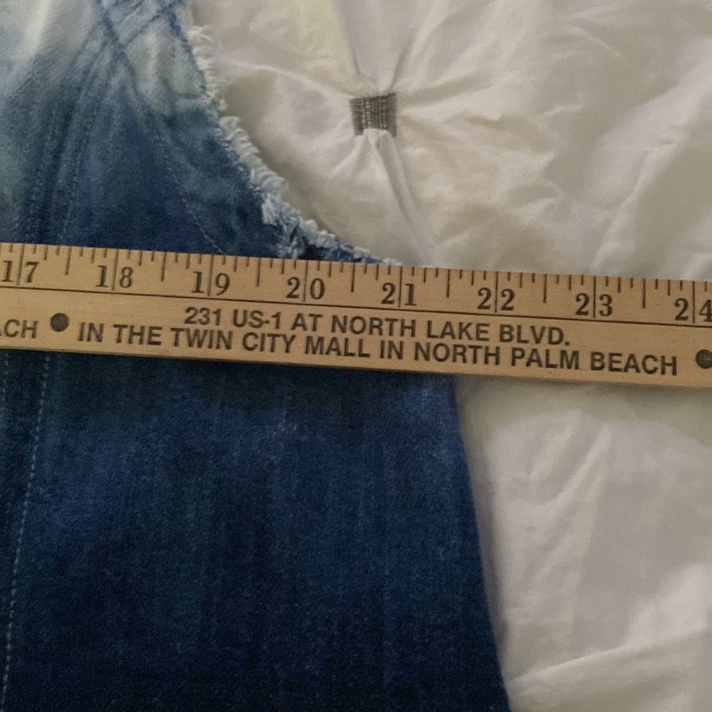 We The Free denim top. XL - Picture 7 of 8
